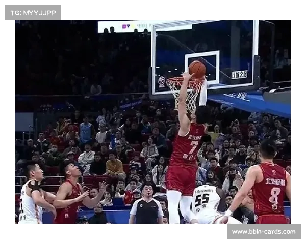 首钢王牌锋线13投砍27分6板再显杀手锏有望冲击NBA 首钢王牌锋线13投砍27分6板再显杀手锏有望冲击NBA